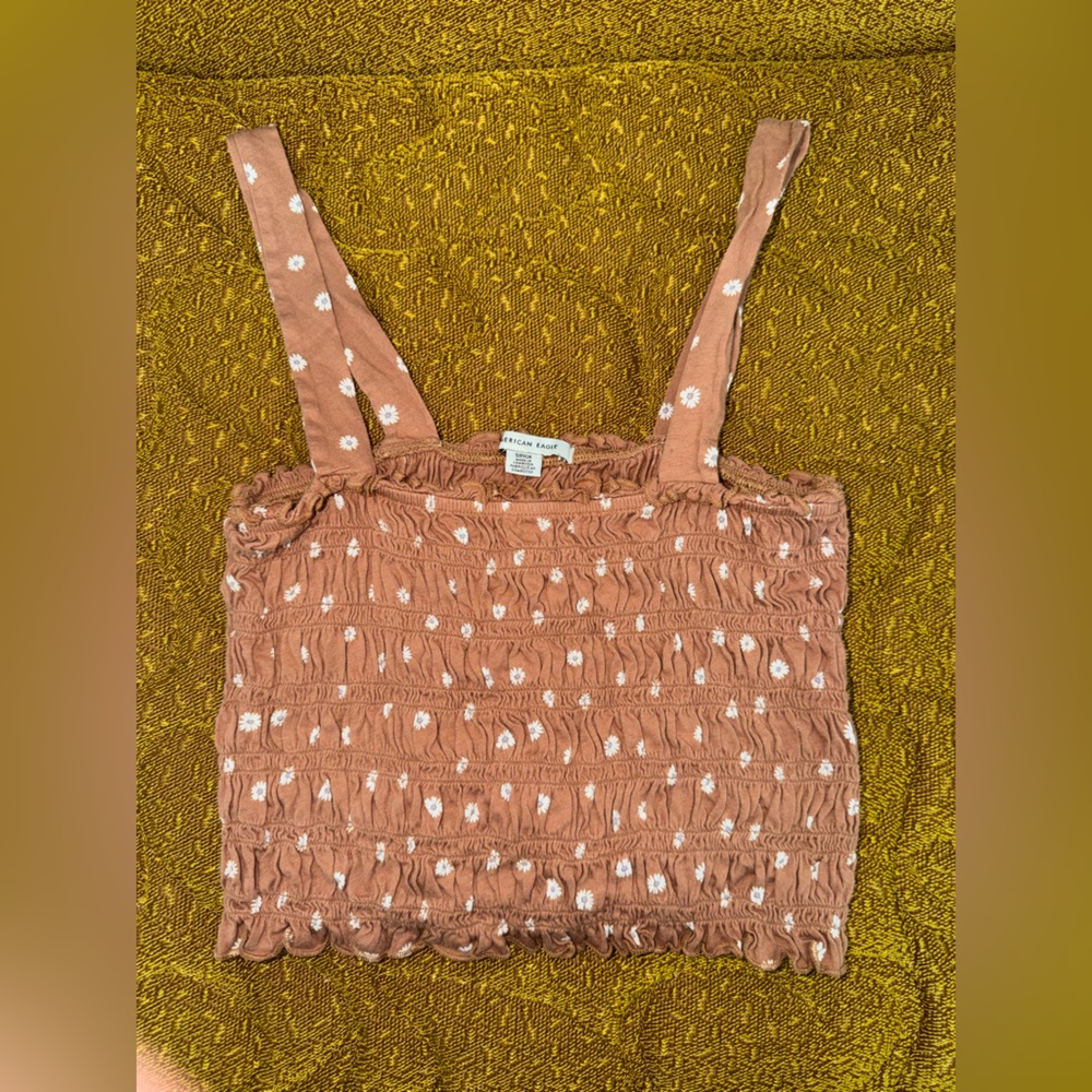 AMERICAN EAGLE SMOCKED FLORAL CROPPED TANK TOP
